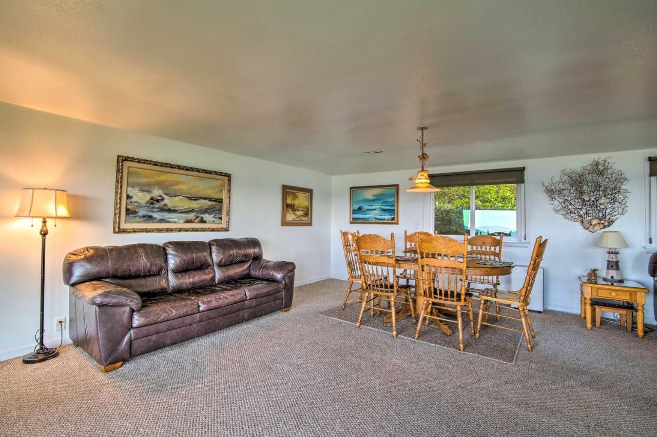 Cliffside Lighthouse Beach Home With Ocean View Coos Bay Eksteriør billede